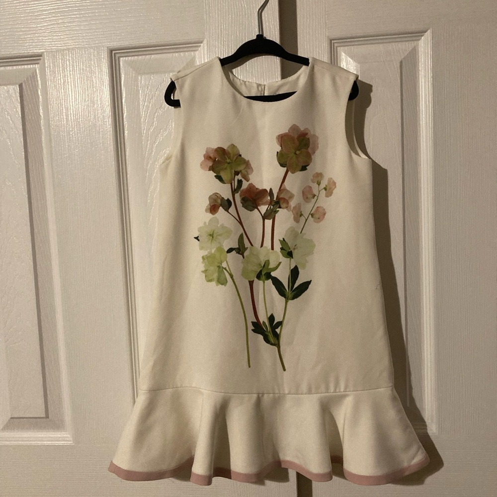 Victoria Beckham For Target Girls Sleeveless Floral Cream Color Dress